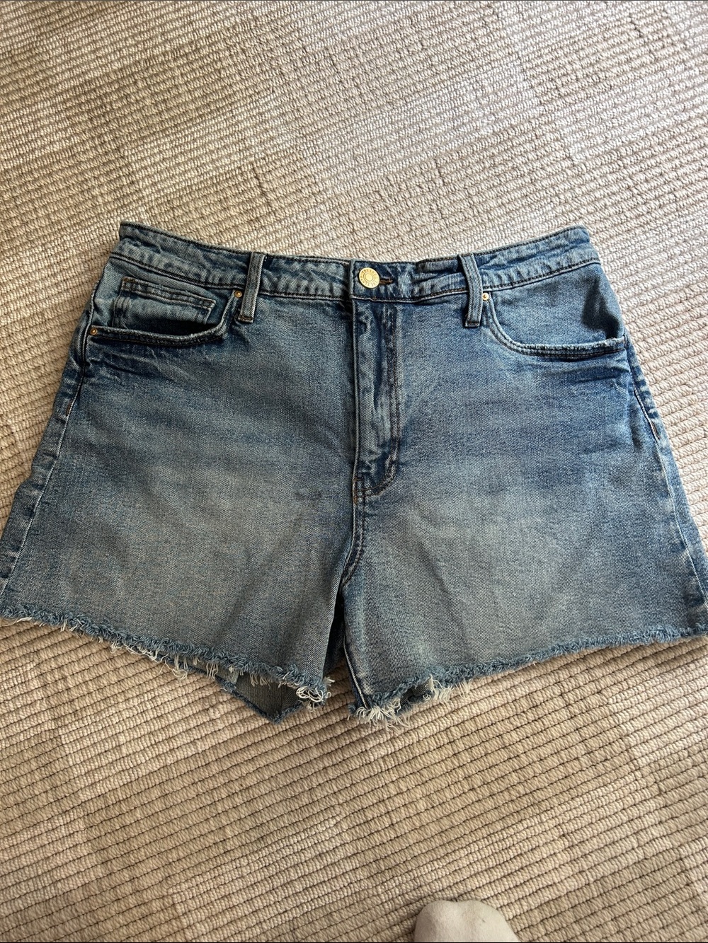 Classic High-Rise Denim Shorts in Blue